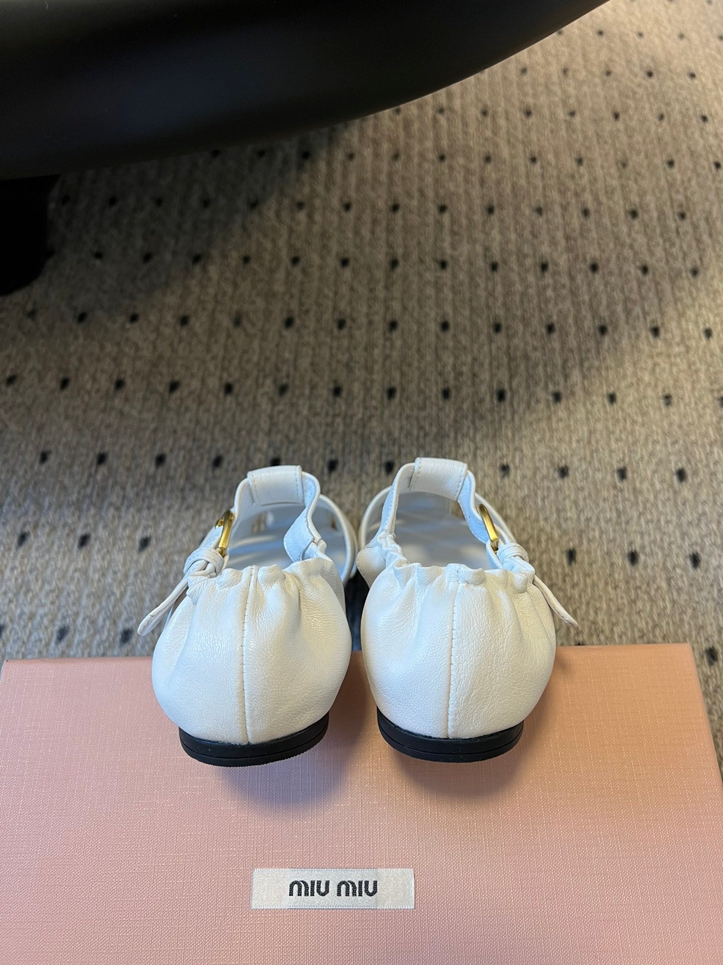 Miu Miu 26 Roman Sandals White in Cowhide 614719