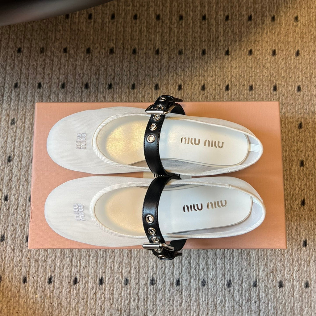 Miu Miu Women's Bow-Decorated Ballet Flats White in Mesh 614702