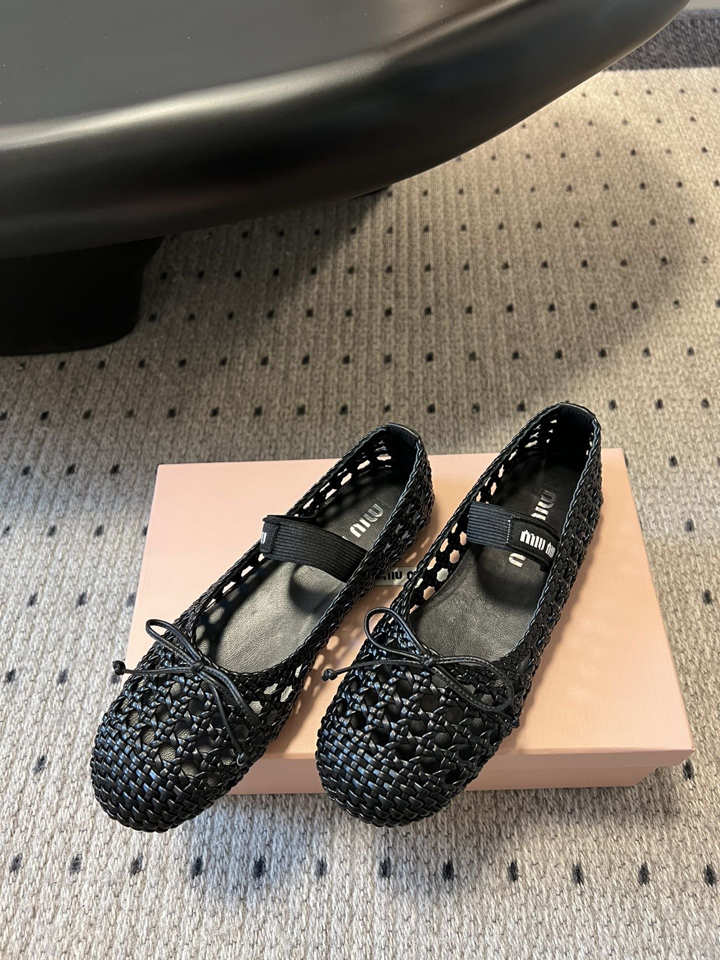 Miu Miu 26SS Ballet Flats Black in Sheepskin Leather Woven Mesh 614698