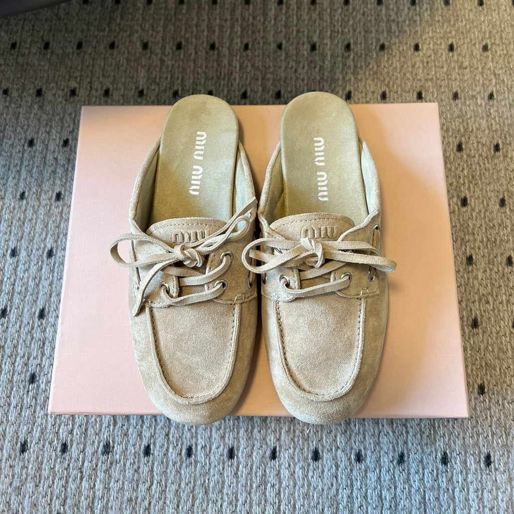Miu Miu 26SS Mules Light Beige in Fluffing Fur 614561
