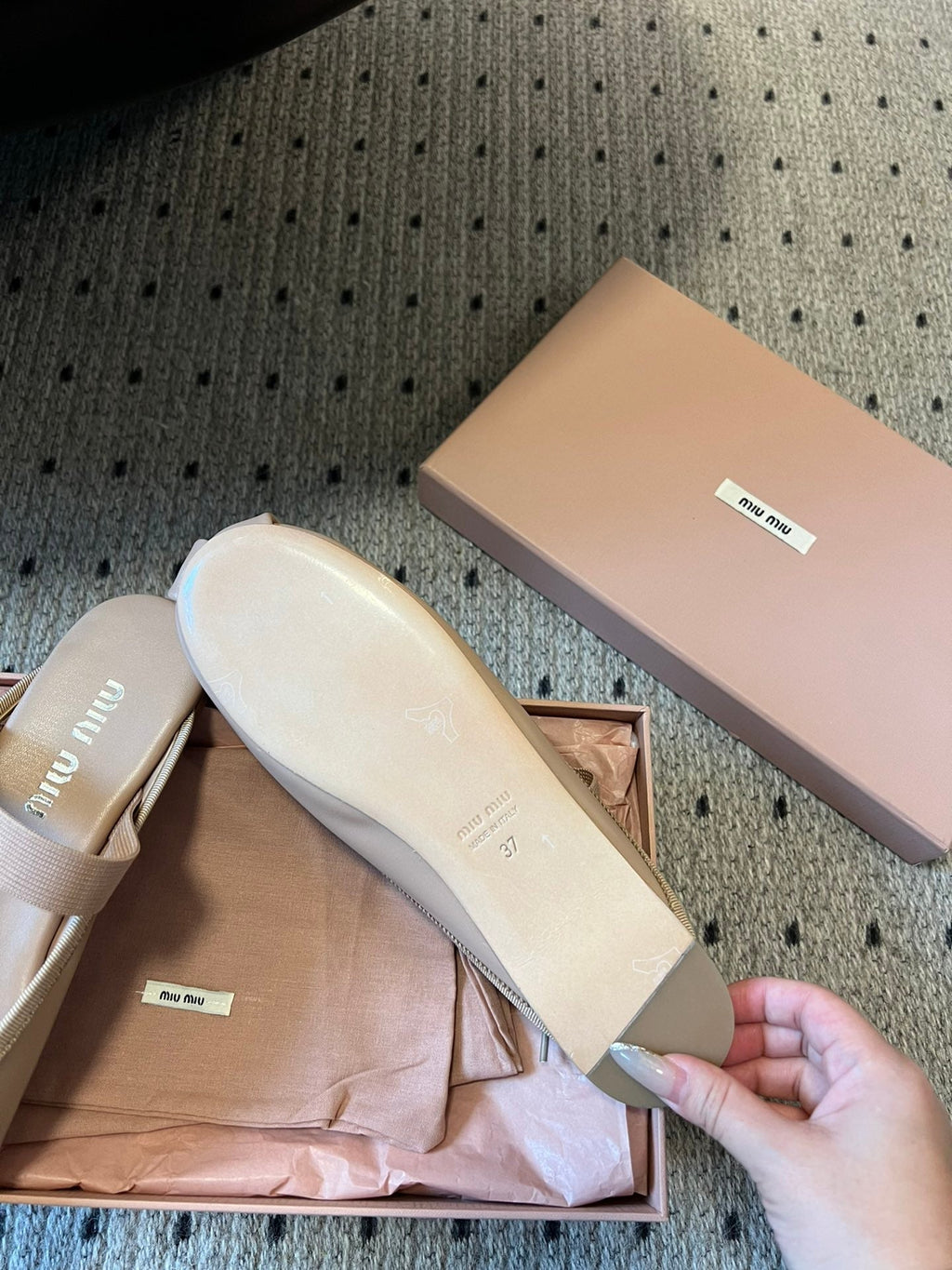 Miu Miu 26 Ballet Flats Beige in Silk 614468