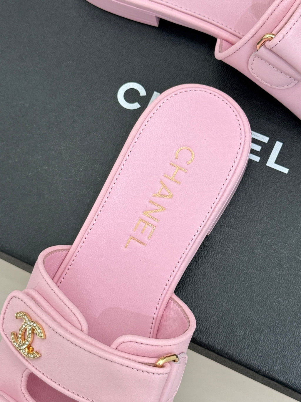 Chanel 26C Double C Backpack Buckle Velcro Slippers Pink in Lambskin 615793