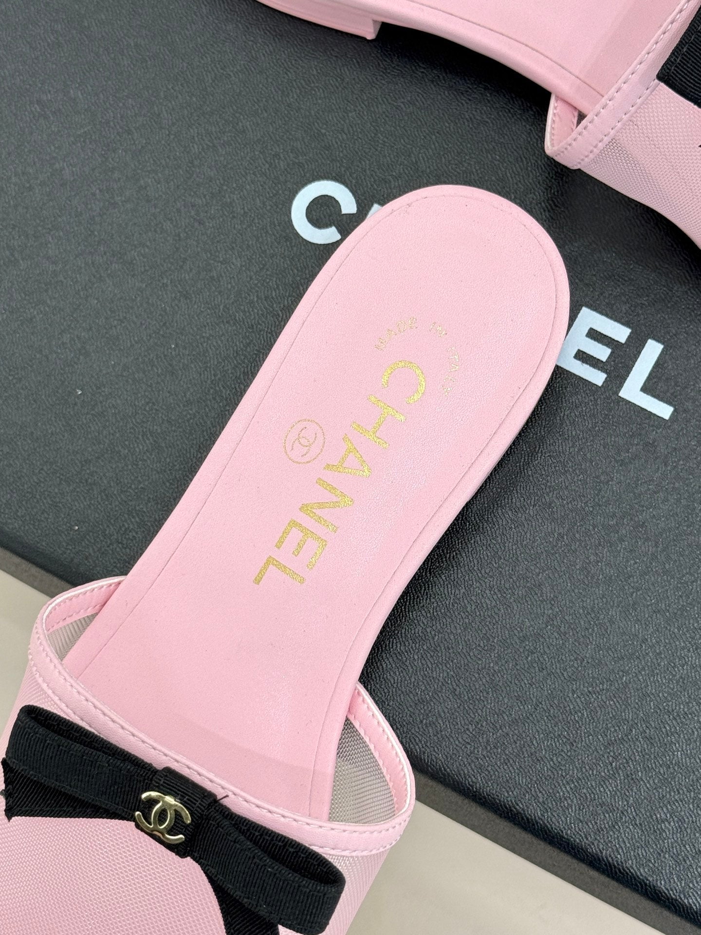 Chanel  26C Double C Bow Slippers Pink in Mesh 615710