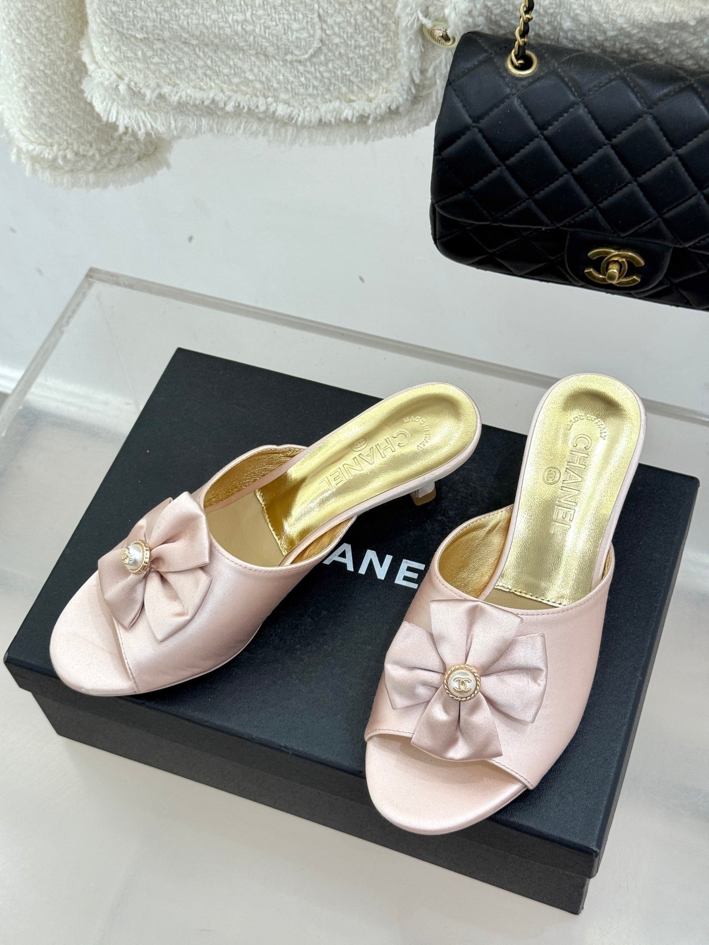 CC 26s Bow Slippers High Heel 35mm Pink Satin Sheepskin 615749