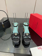 VALENTINO Classic Sandals Black in Sheepskin 629541