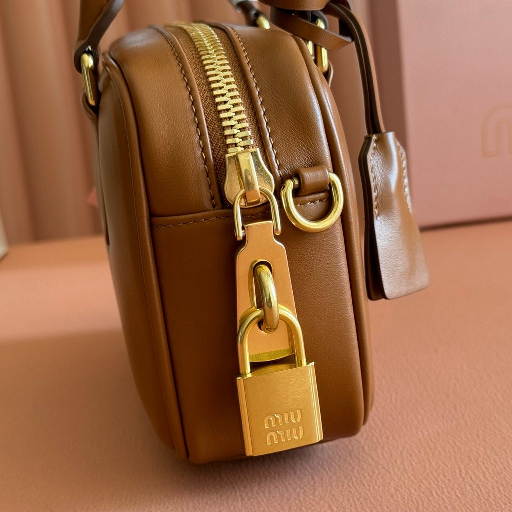 Miu Arcadie Small 19cm Bowling Handbag Camel Cowhide 280990
