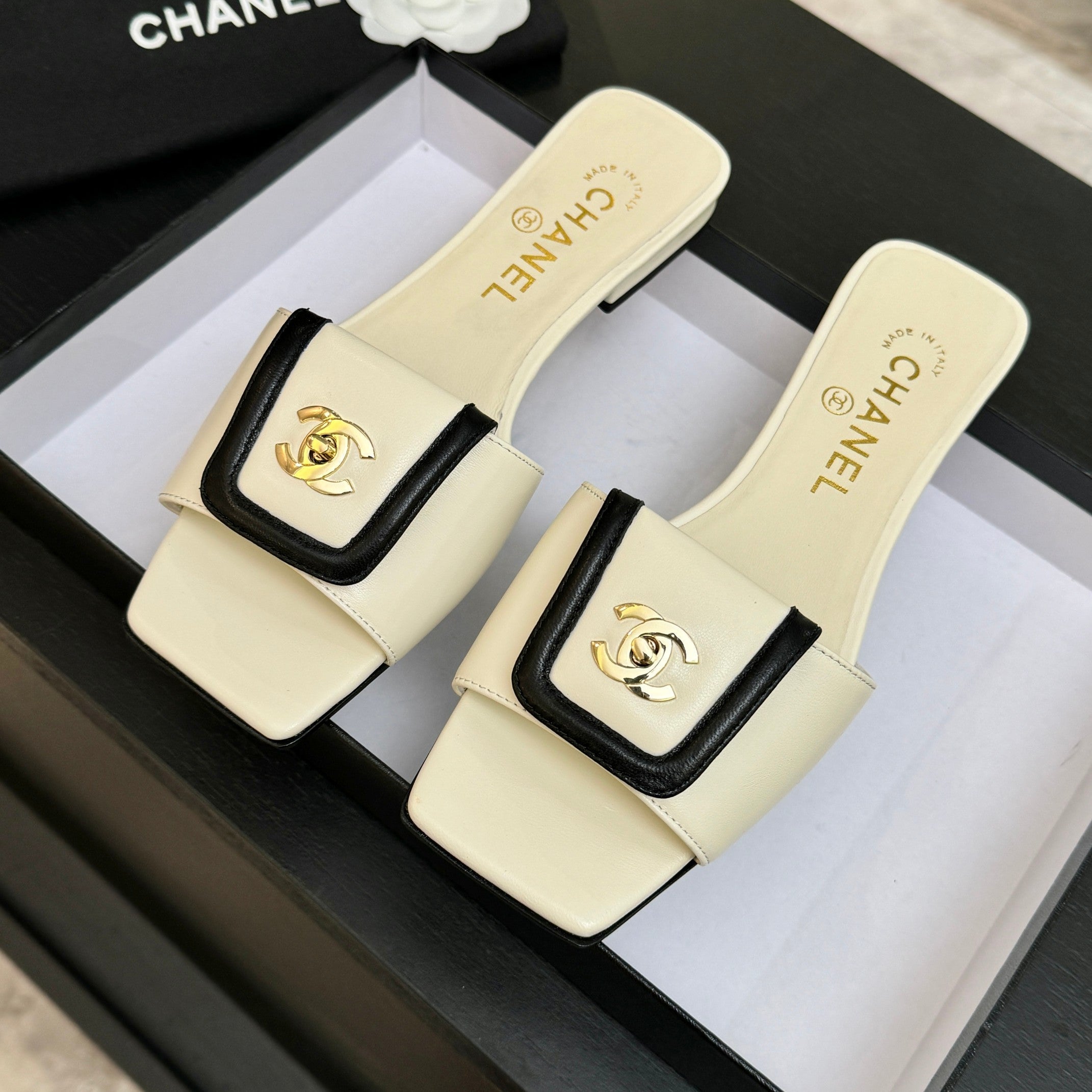 Chanel 26C Double C Buckle Square Toe Slippers Cream Black in Lambskin 673029