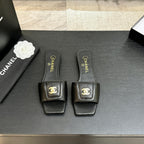 Chanel 26C Double C Buckle Square Toe Slippers Black in Lambskin 673028