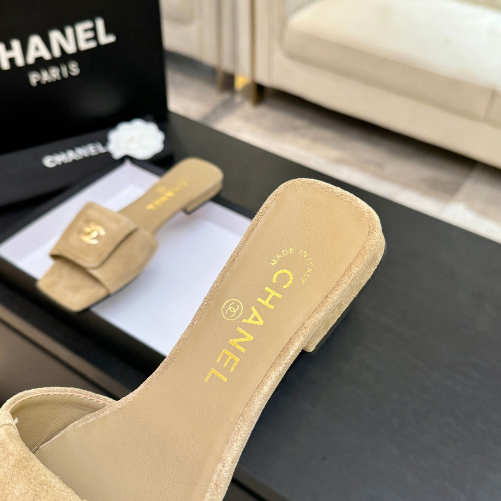 Chanel 26C Double C Buckle Square Toe Slippers Beige in Suede 673026