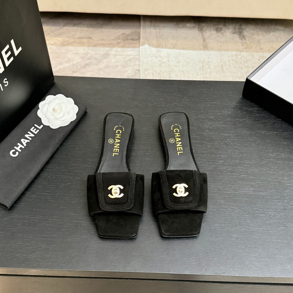 Chanel 26C Double C Buckle Square Toe Slippers Black in Suede 673024