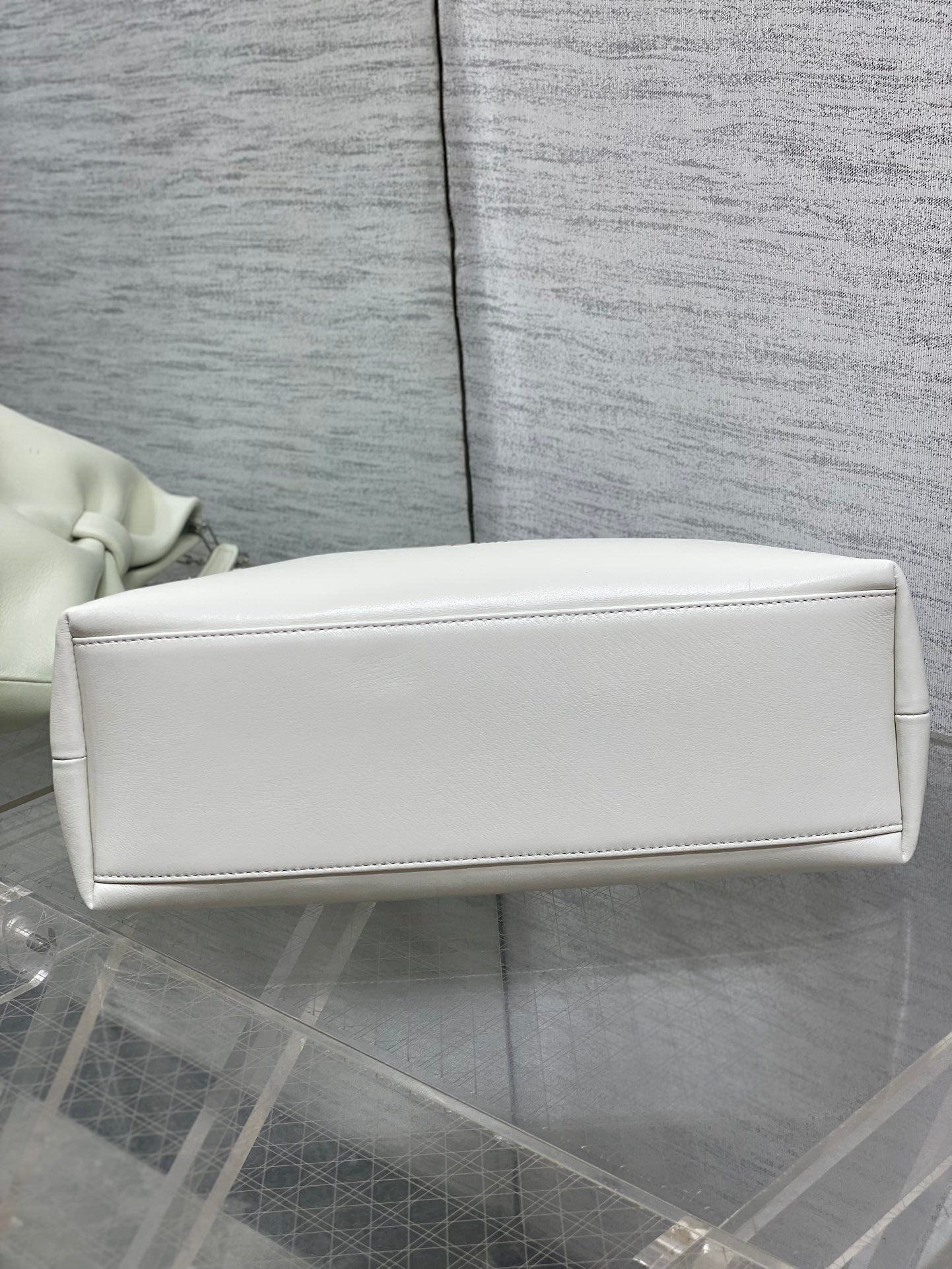 Dior 26 Bow Chain Bag in White Lambskin