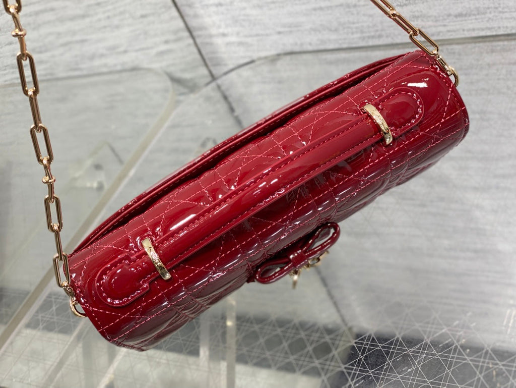 Dior 26 Bow Pearl Chain Clutch In Red Glossy Lambskin GHW