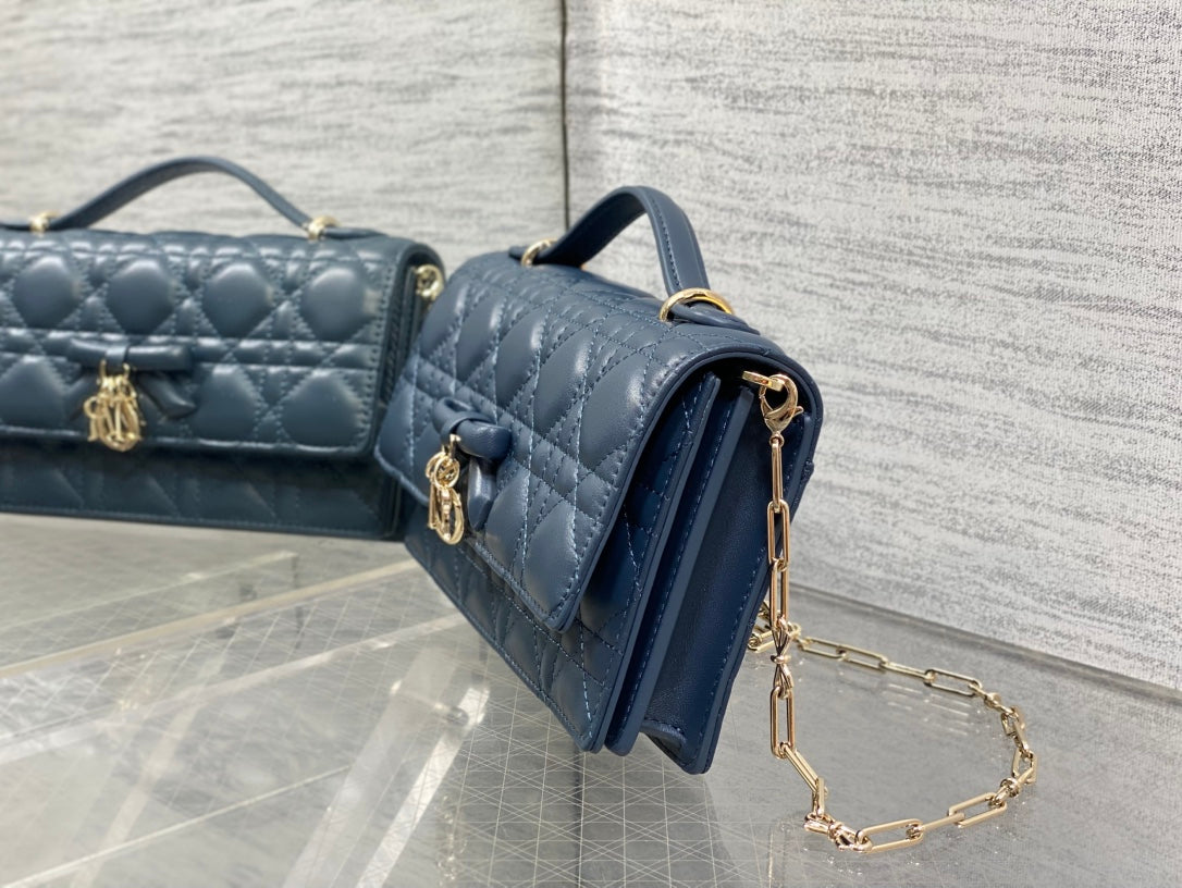 Dior 26 Bow Pearl Chain Clutch Navy Blue Lambskin GHW