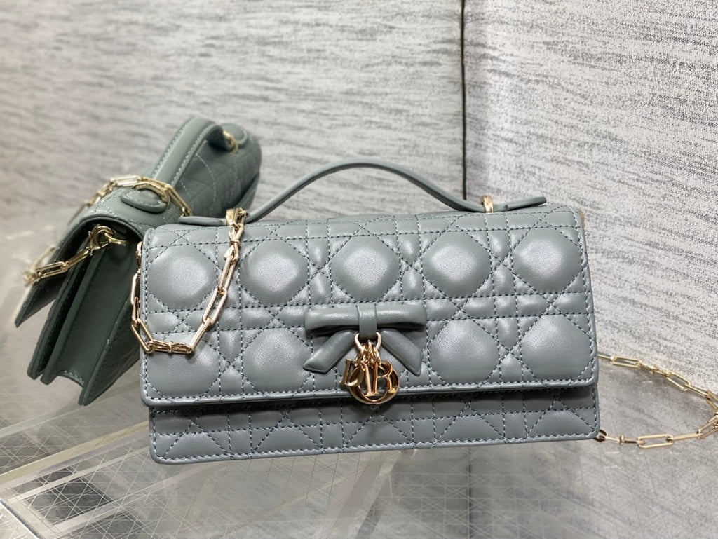 Dior 26 Bow Pearl Chain Clutch Cement Gray Lambskin GHW