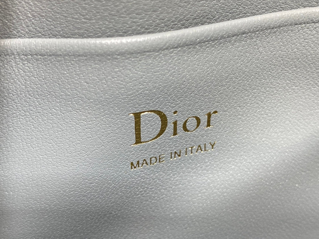 Dior 26 Bow Pearl Chain Clutch Cement Gray Lambskin GHW