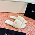 Chanel Bouclé Sandal White in Fabric Sheepskin 685951