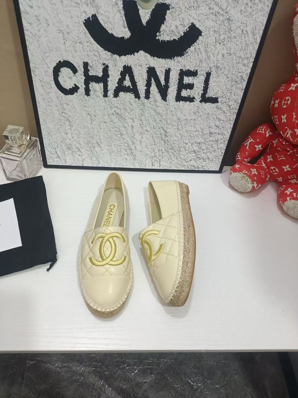 Chanel Espadrilles Light Cream in Cowhide 684837