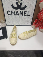 Chanel Espadrilles Light Cream in Cowhide 684837
