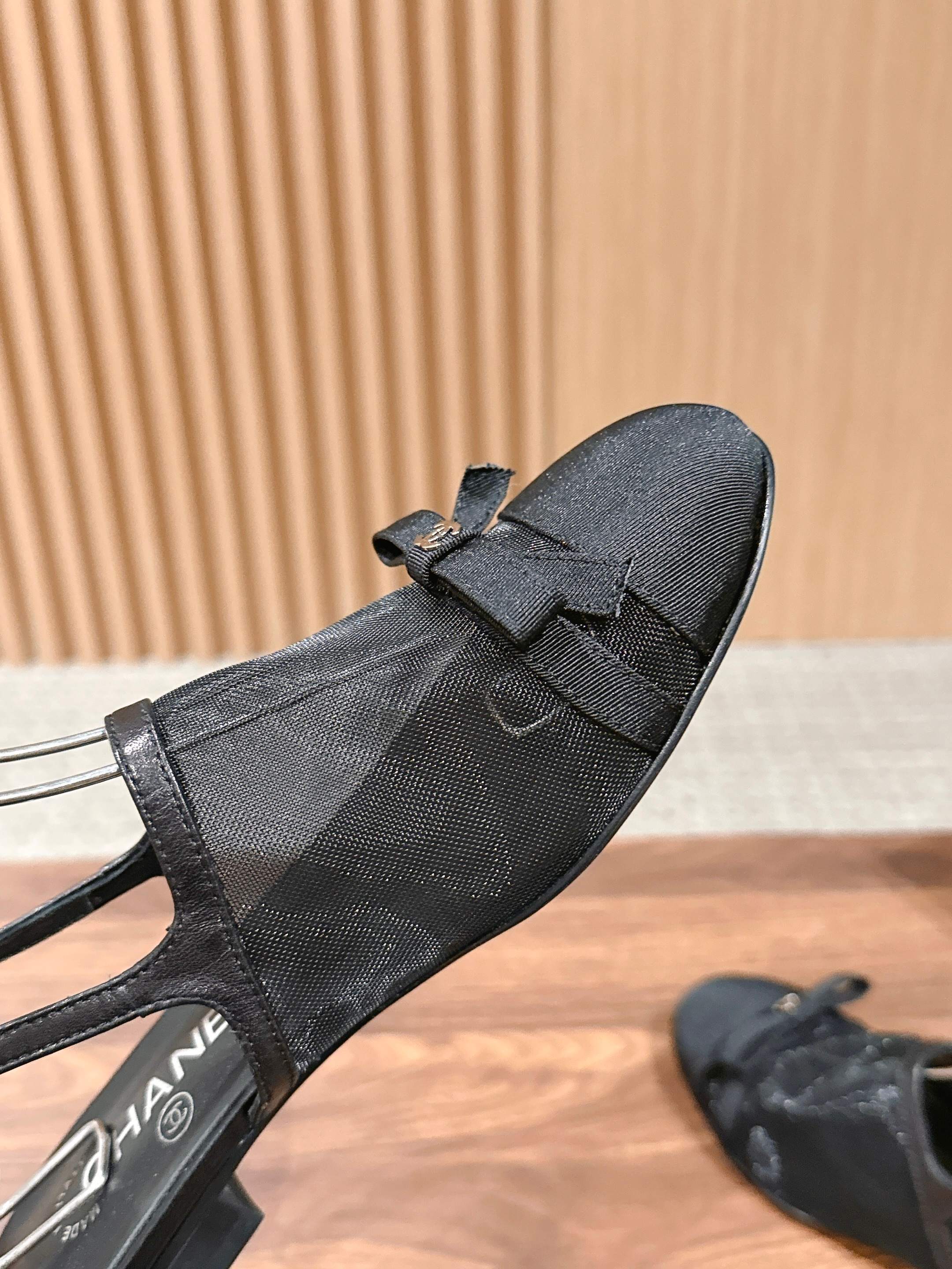 CC 26SS Slingback with Bow Black in Mesh 692553