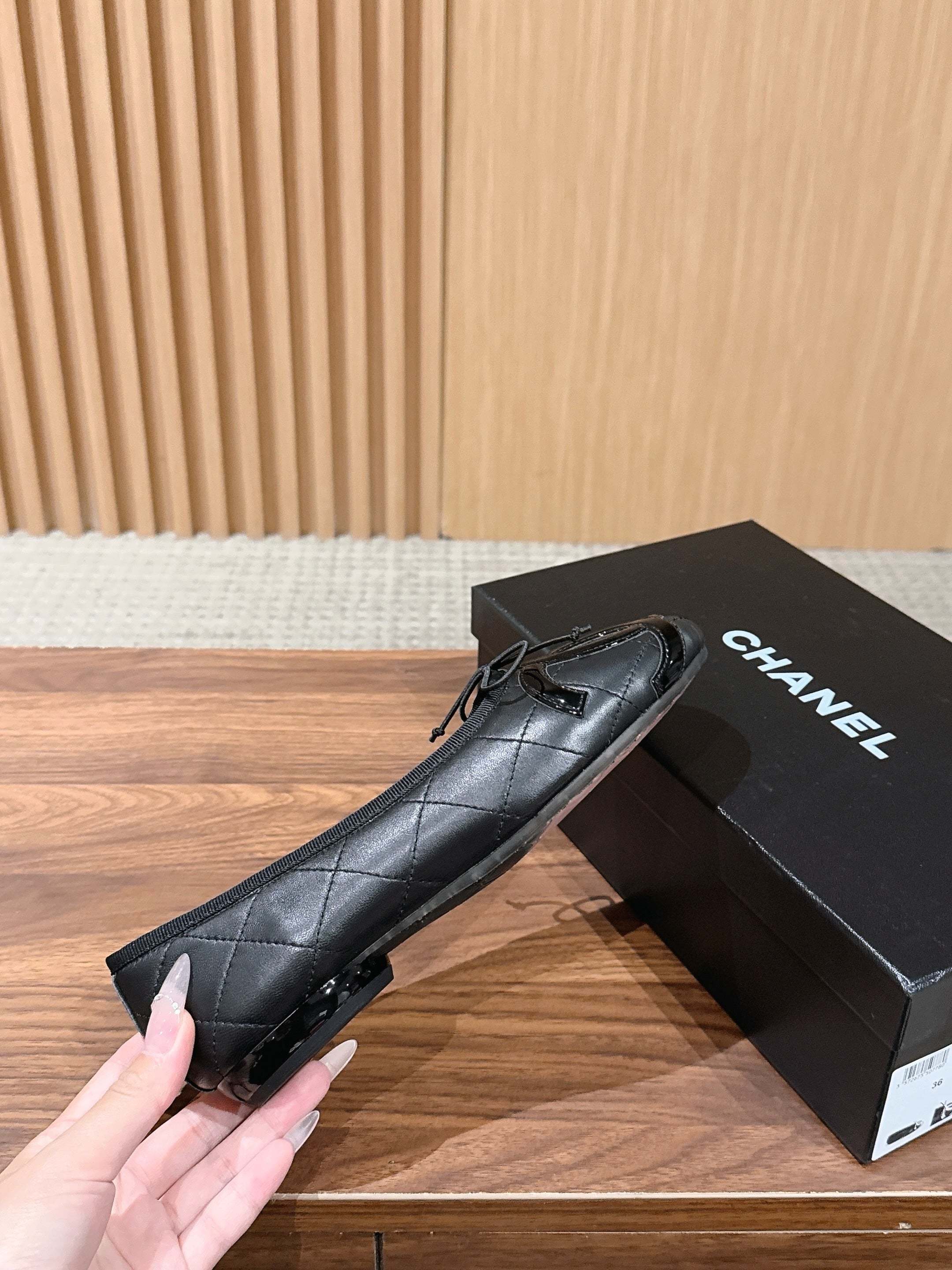 Chanel   Cambon Ballet Flats Black in Lambskin 692526