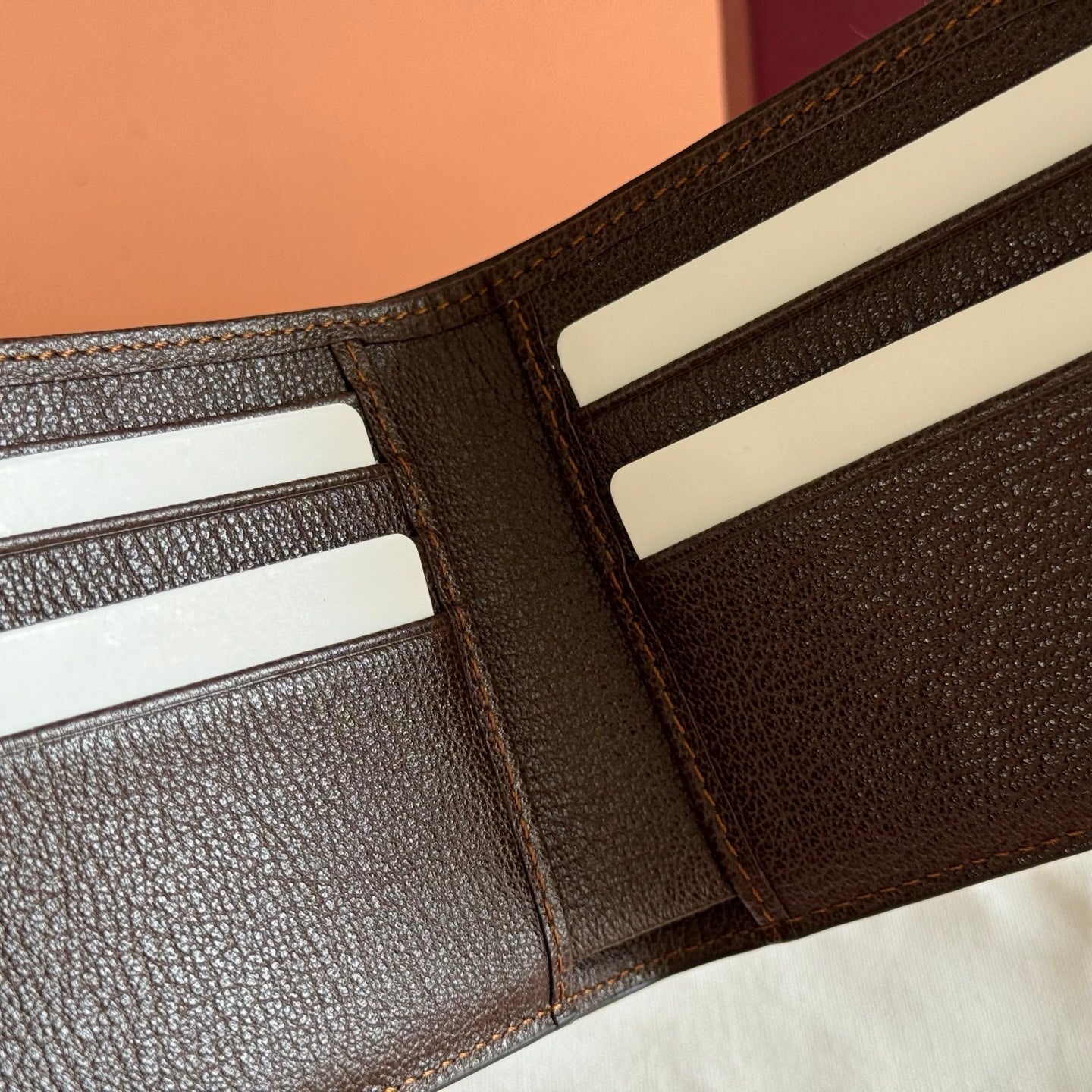 Gucci Bi-fold wallet Brown in Canvas 284913