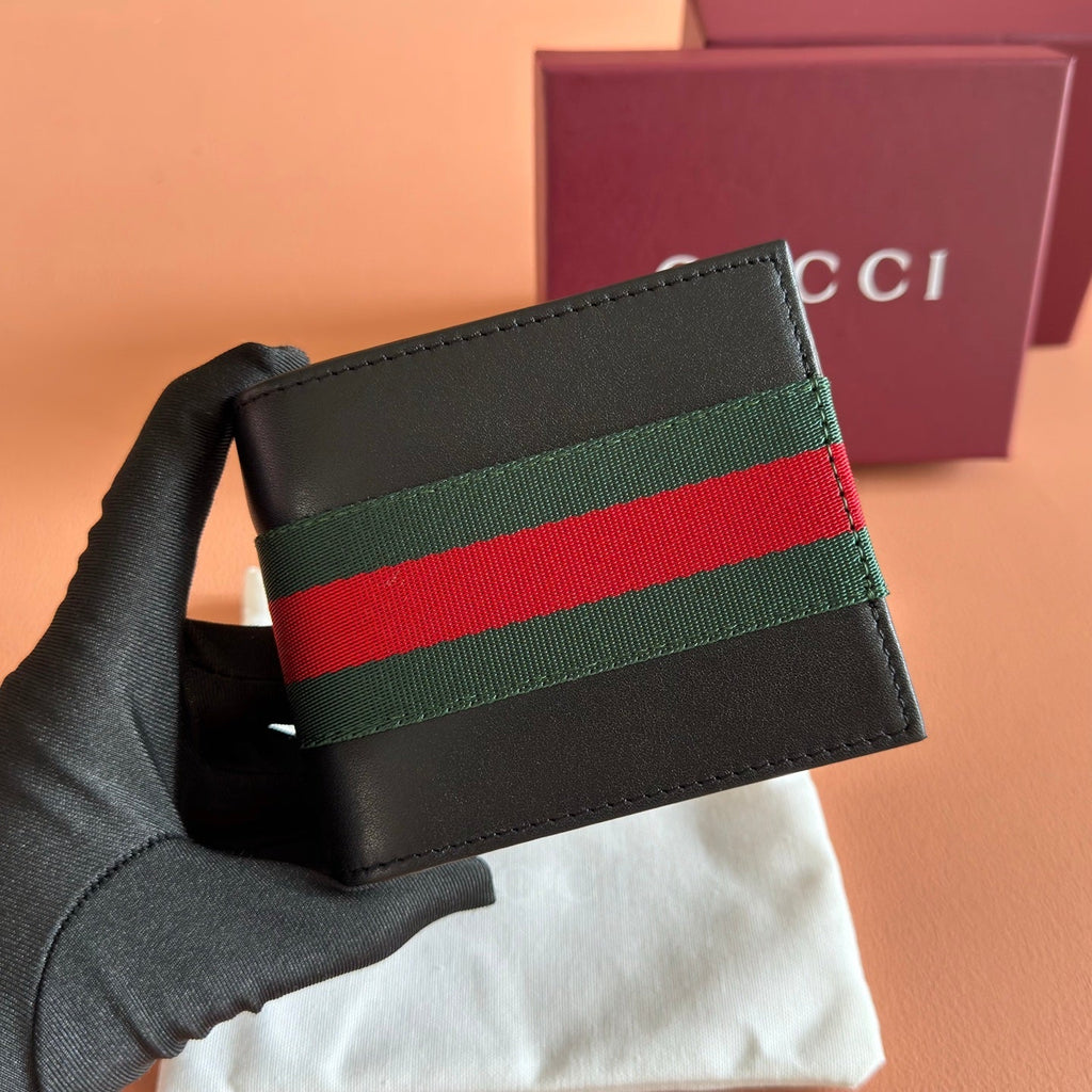 Gucci Bi-fold wallet Black in Canvas 284917
