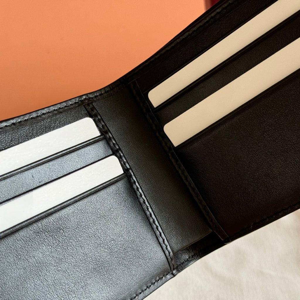 Gucci Bi-fold wallet Black in Canvas 284917