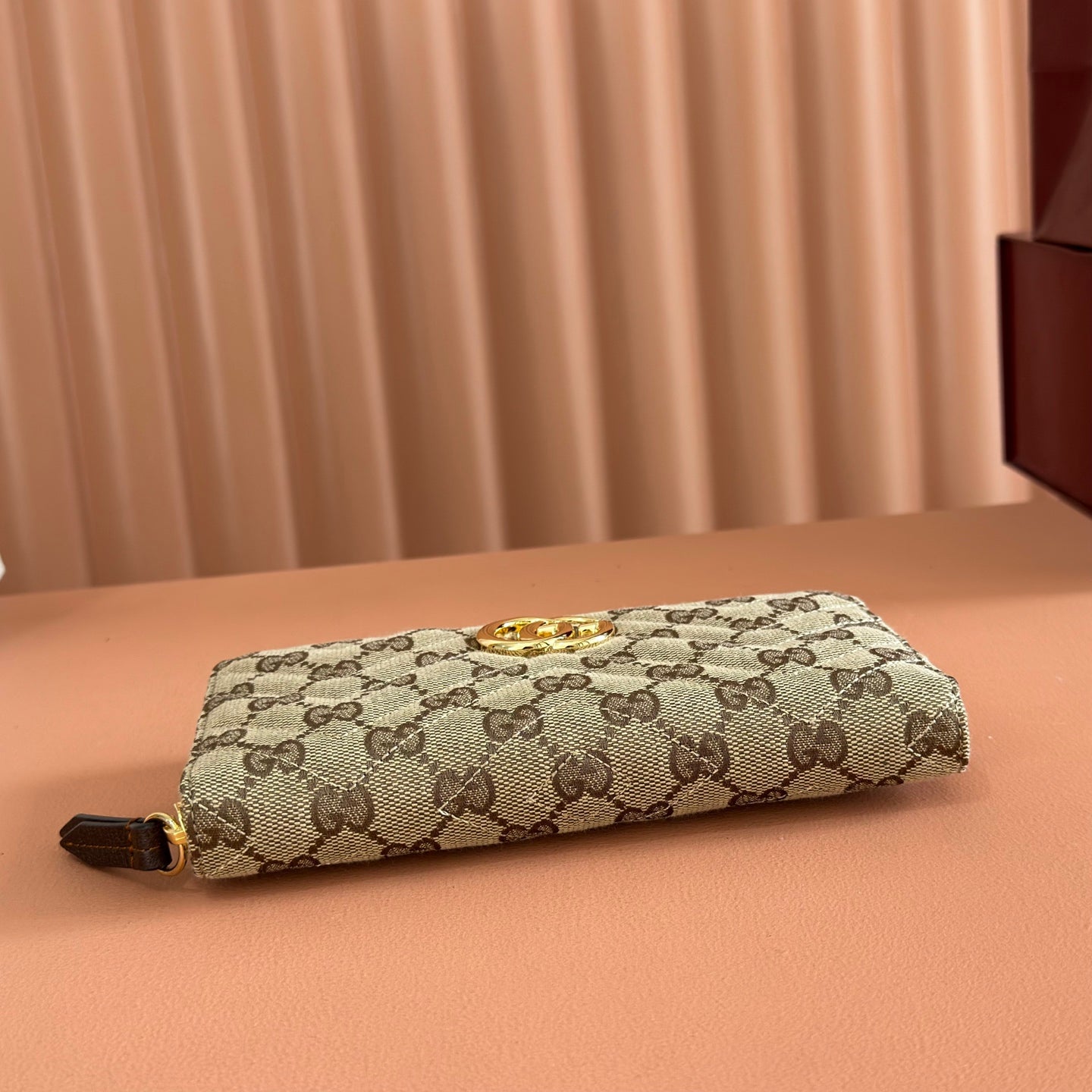 GG Marmont Series Full Zip Wallet Brown in Canvas 285027
