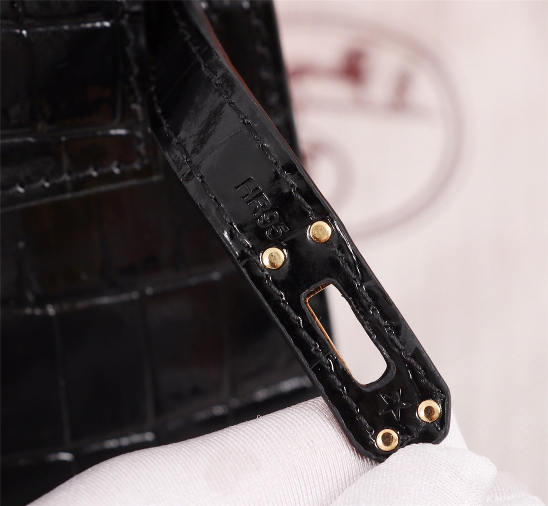HM KELLY MINI 19.5 BLACK CROCODILE EMBOSSED CALFSKIN