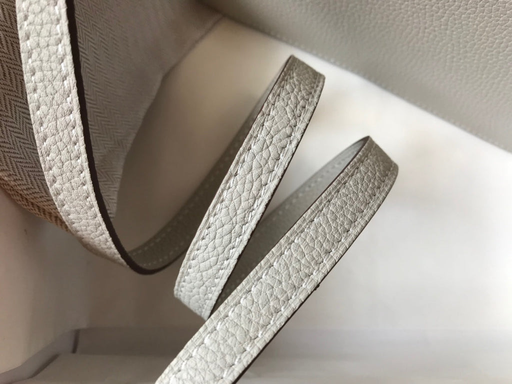 HM SAC ROULIS 18 WHITE TOGO LEATHER