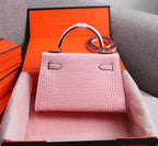 HM KELLY MINI 19 LIGHT PINK CROCODILE EMBOSSED CALFSKIN GOLD HARDWARE