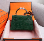 HM KELLY MINI 22 CASTLETON GREEN CROCODILE EMBOSSED CALFSKIN GOLD HARDWARE