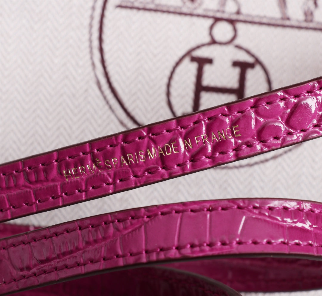 HM KELLY MINI 19 BARBIE PINK CROCODILE EMBOSSED CALFSKIN GOLD HARDWARE