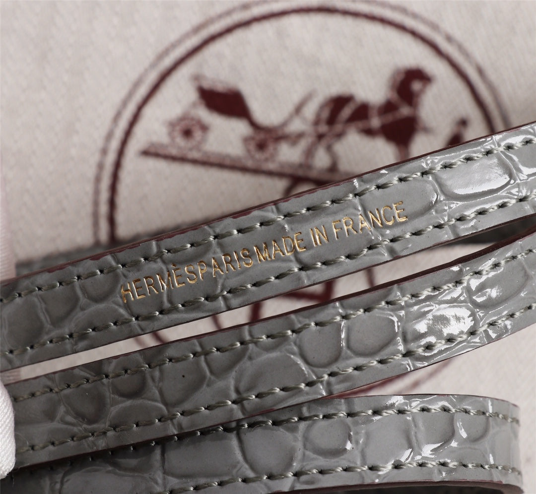 HM KELLY MINI 19 FOSSIL CROCODILE EMBOSSED CALFSKIN GOLD HARDWARE