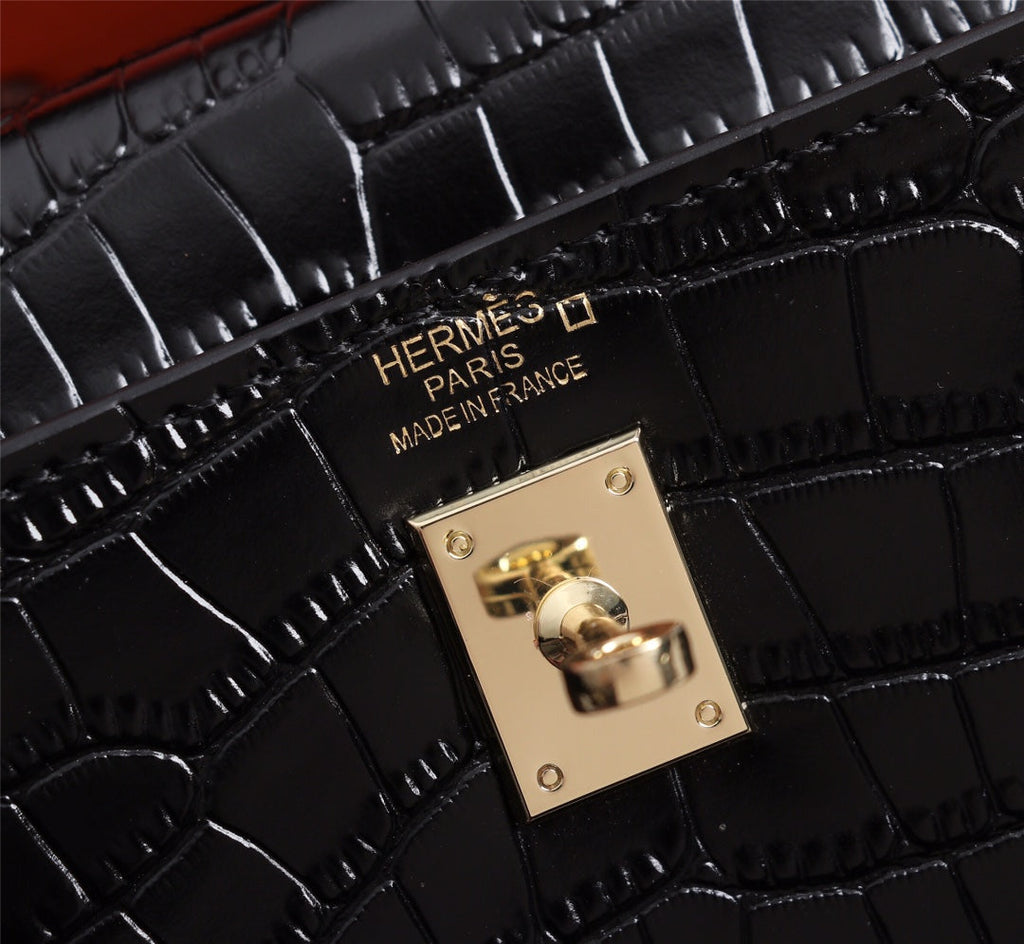 HM KELLY MINI 22 BLACK CROCODILE EMBOSSED CALFSKIN GOLD HARDWARE