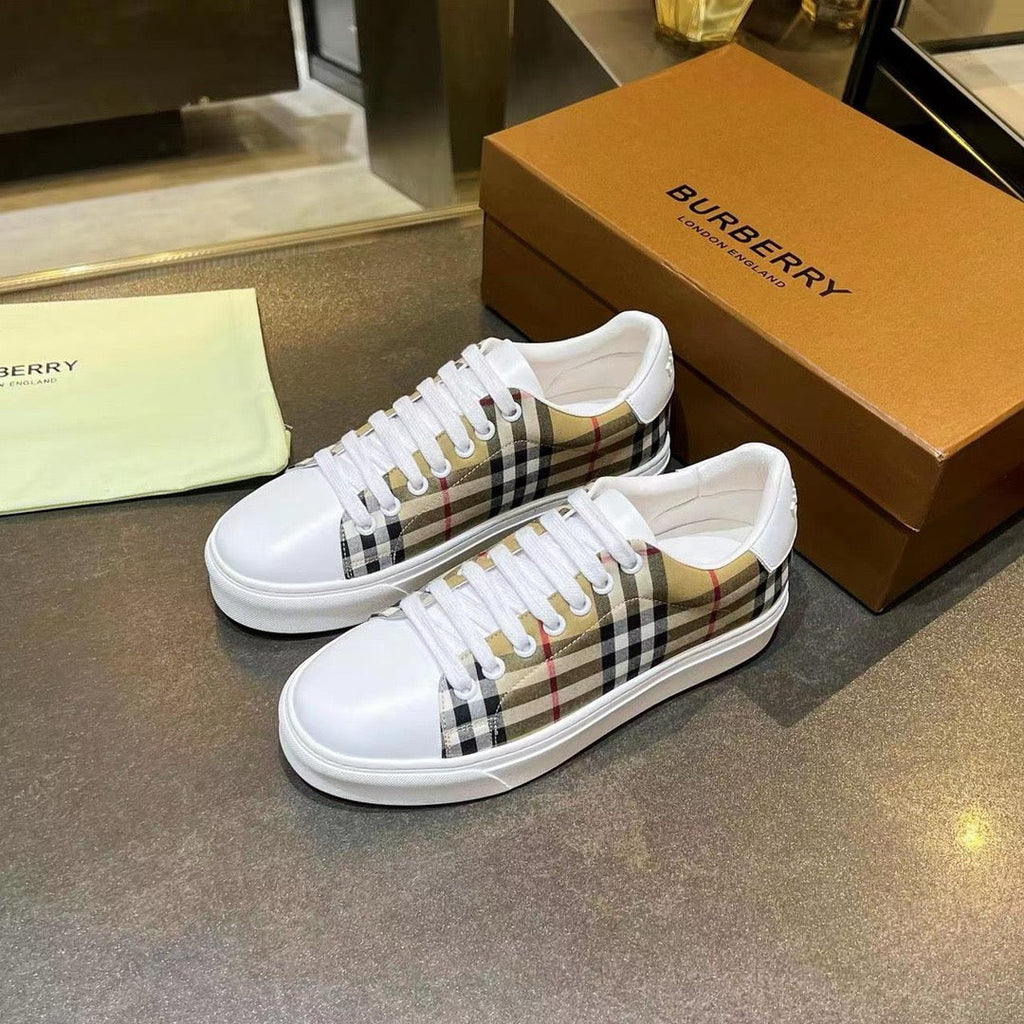 Burberry   Low-Top Sneakers Canvas Leather