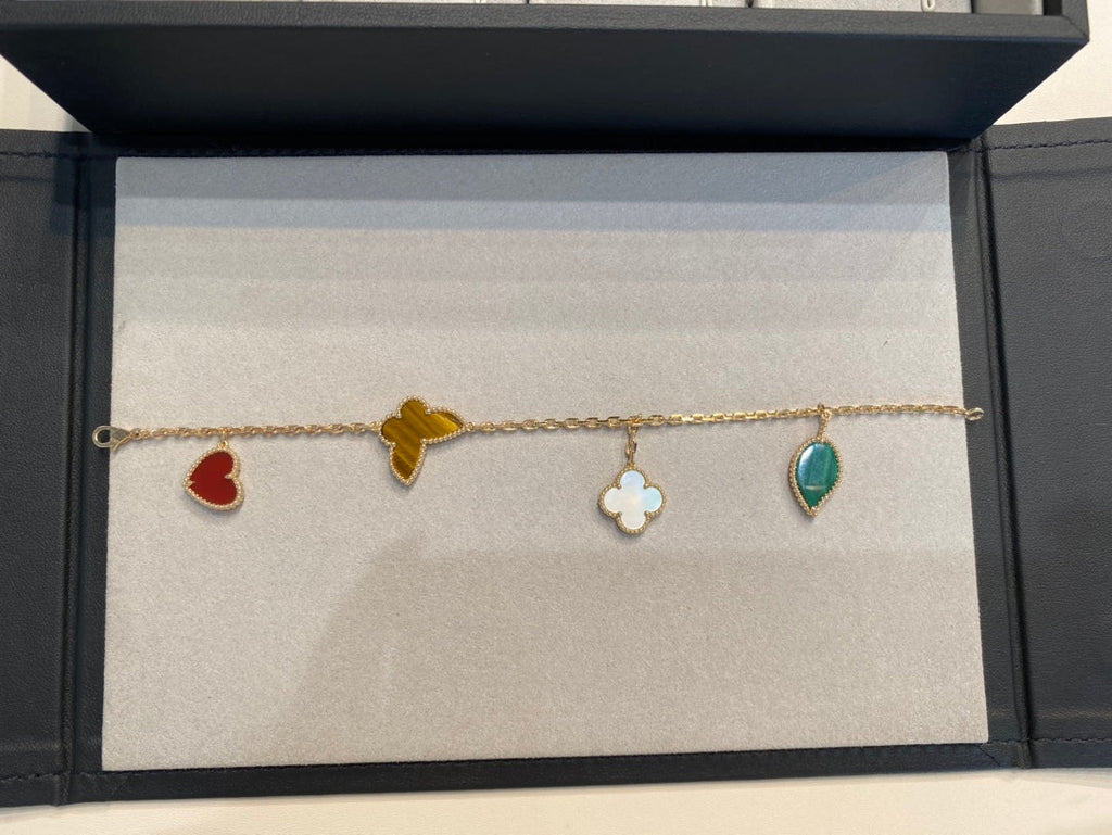 VCA Lucky    4 Motifs Gold Bracelet