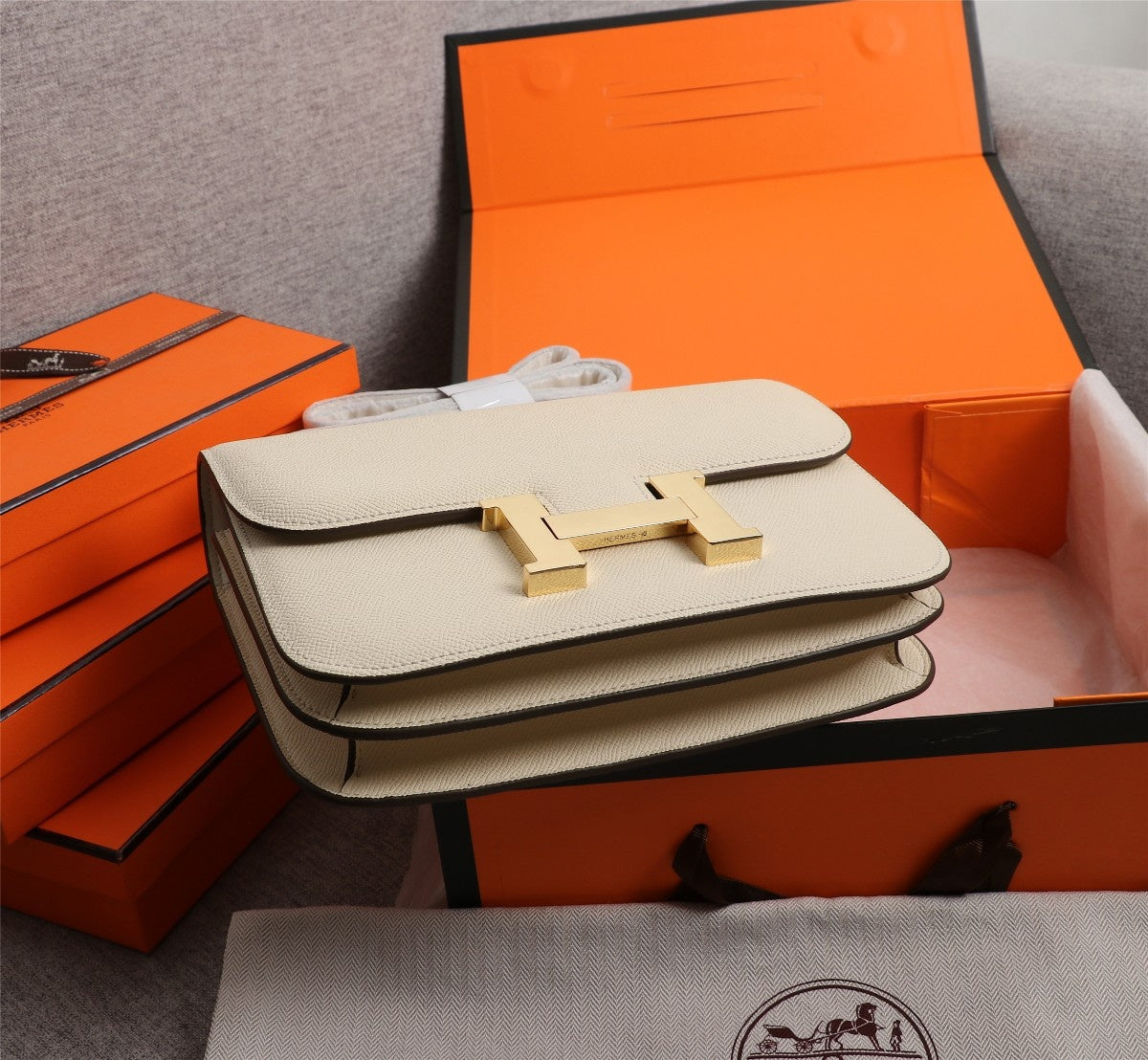 HM CONSTANCE BAGS 22 CREAM EPSOM GOLD HARDWARE