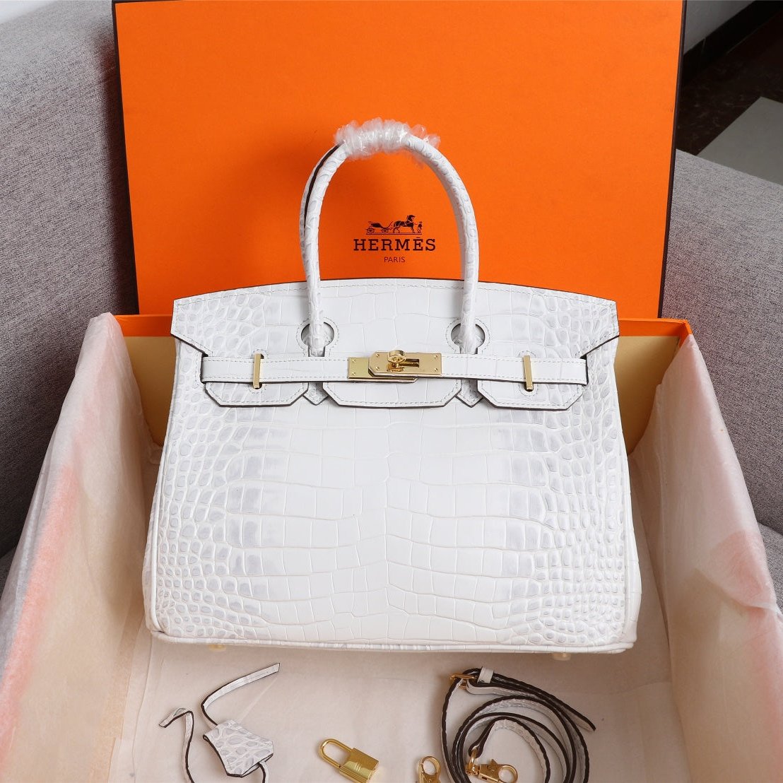 HM BIRKIN BAG 25 WHITE CROCODILE EMBOSSED CALFSKIN