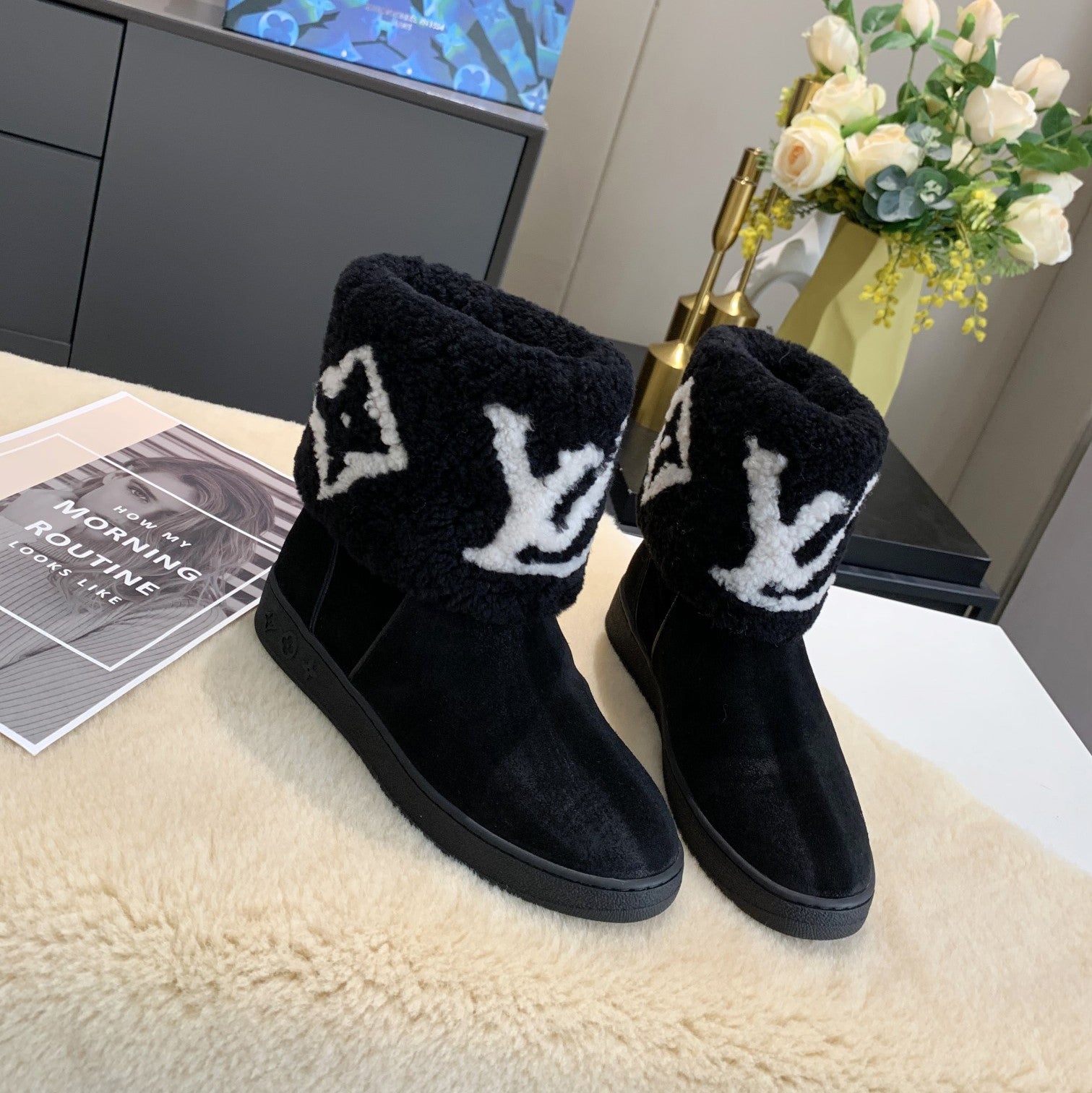 LV Snowdrop Flat Ankle Boot Black Suede Wool 454717