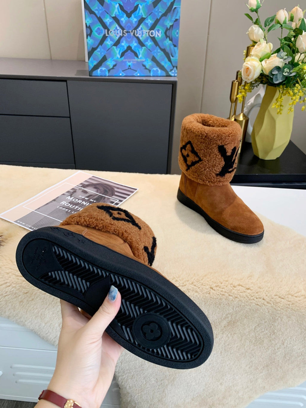LV Snowdrop Flat Ankle Boot Brown Suede Wool 454718