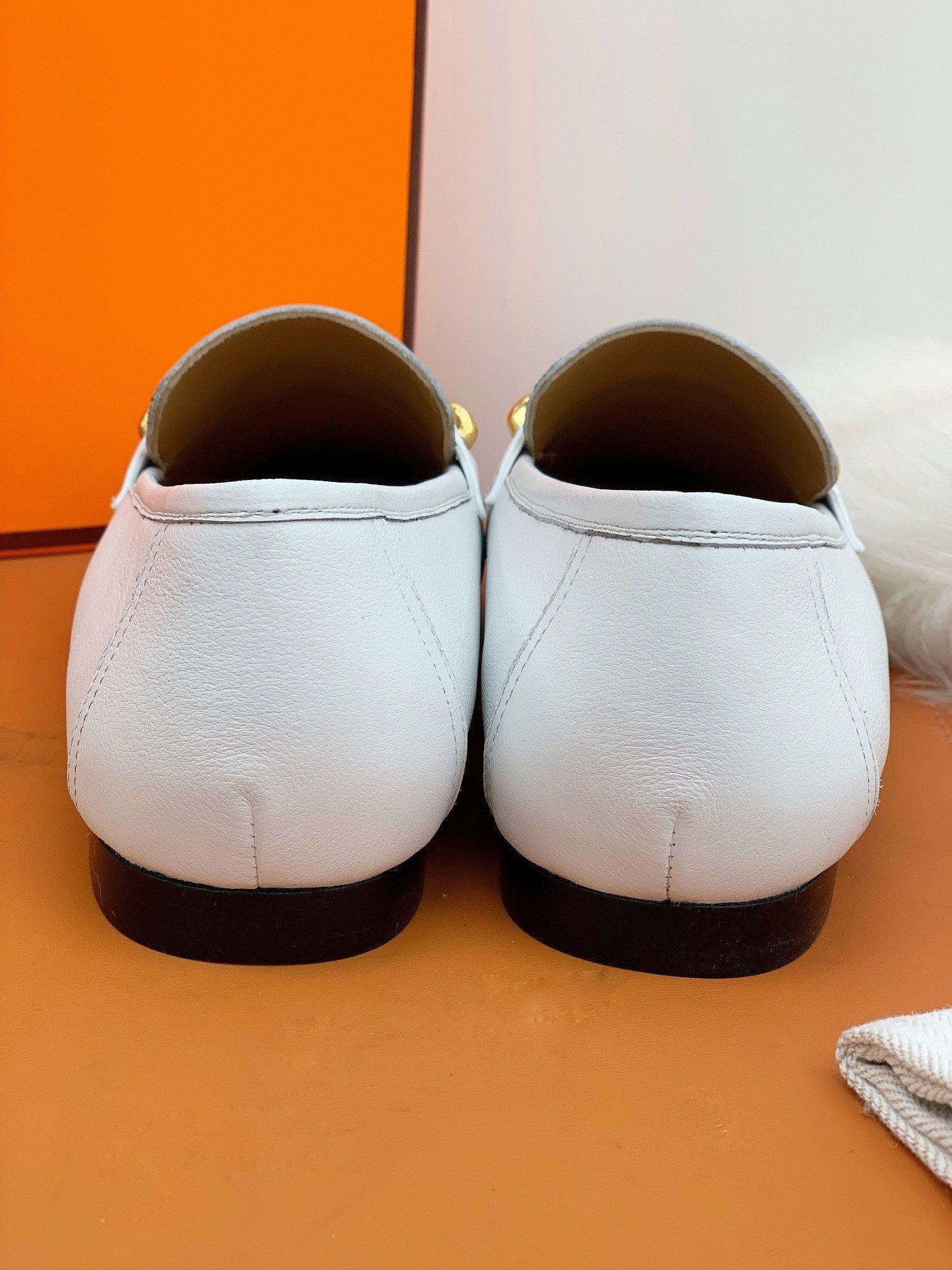 HM Men's Colette Loafer White Cowhide GHW 546343