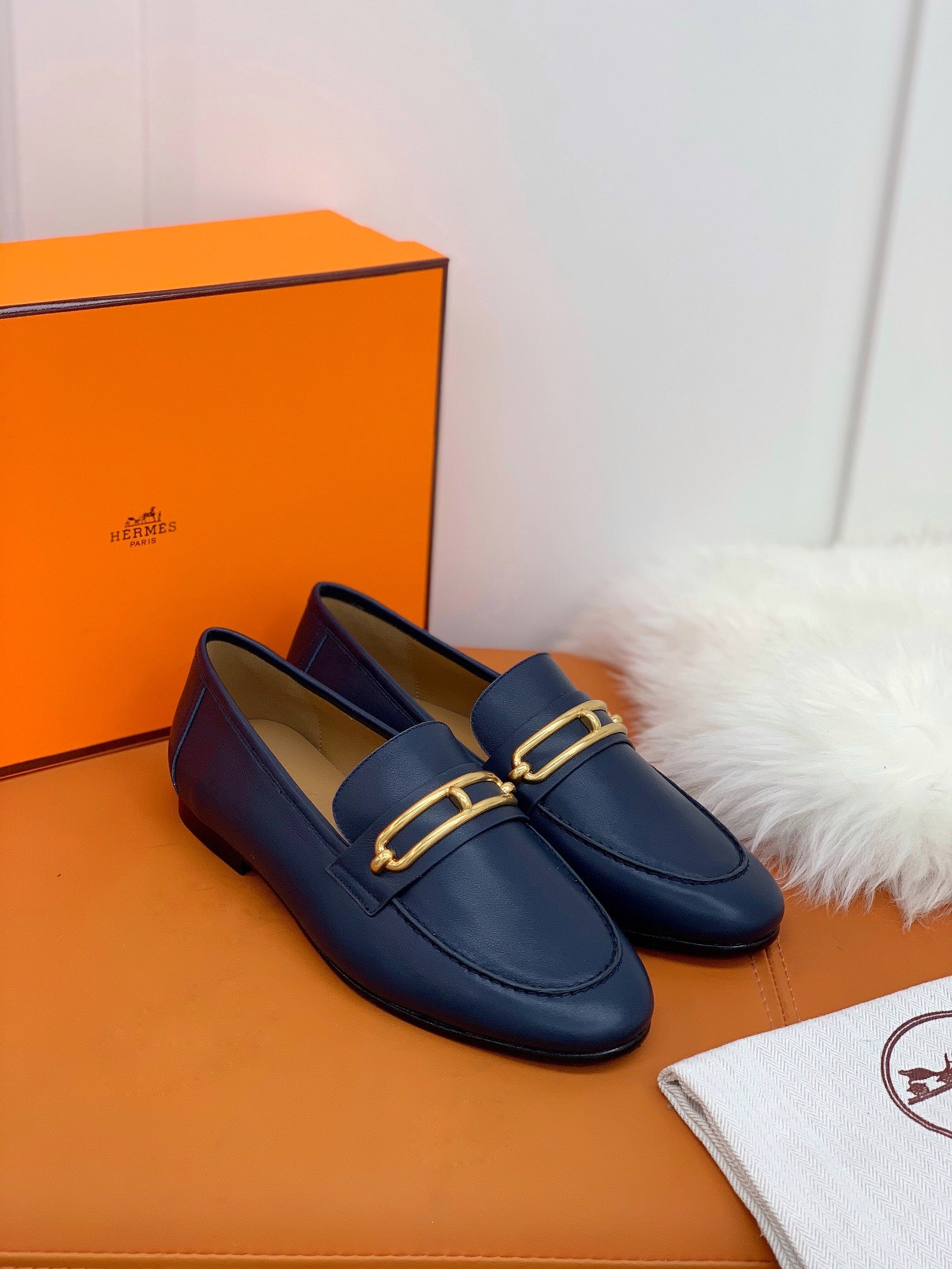 HM Men's Colette Loafer Navy Blue Cowhide GHW 546344