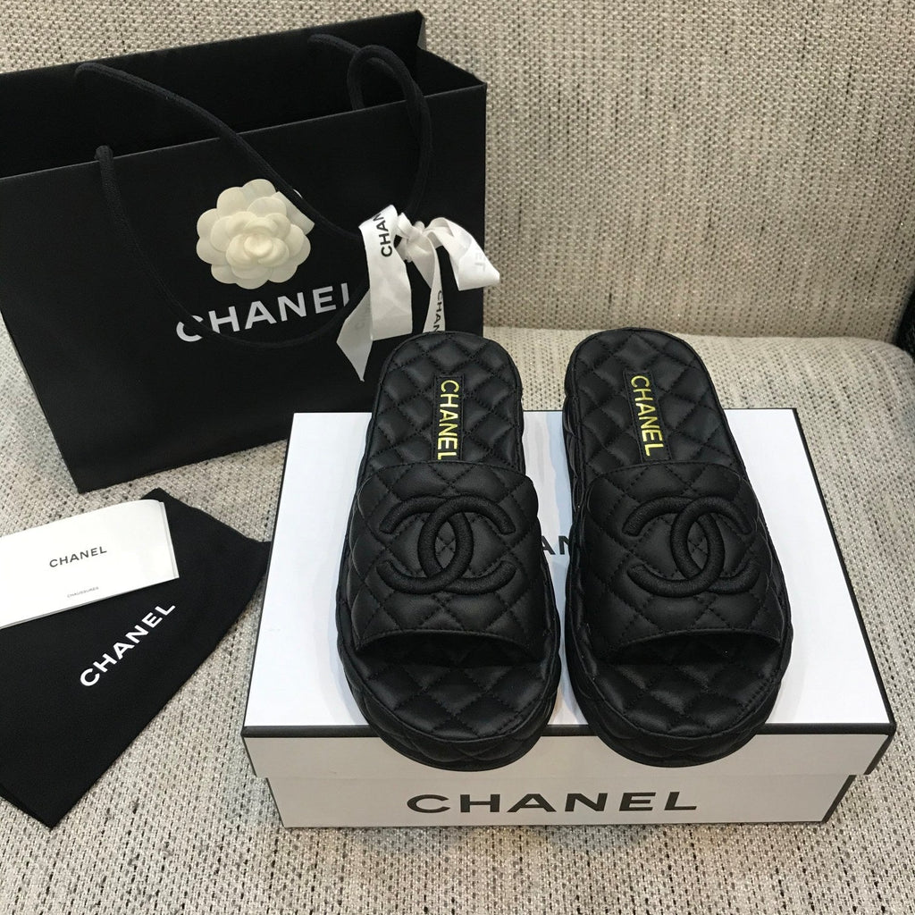 CC 2021 Logo Mules Black Quilted Lambskin 688660
