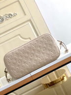 NEVERFULL MM 32 TOURTERELLE GRAY MONOGRAM EMPREINTE LEATHER