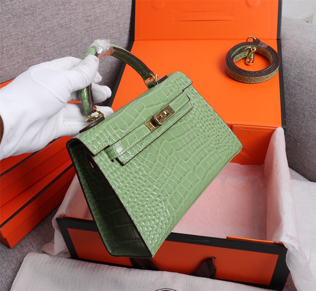 HM KELLY MINI 22 PICKLE CROCODILE EMBOSSED CALFSKIN GOLD HARDWARE