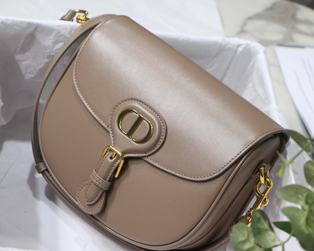 MEDIUM CD BOBBY 22CM DARK BROWN CALFSKIN GOLD HARDWARE