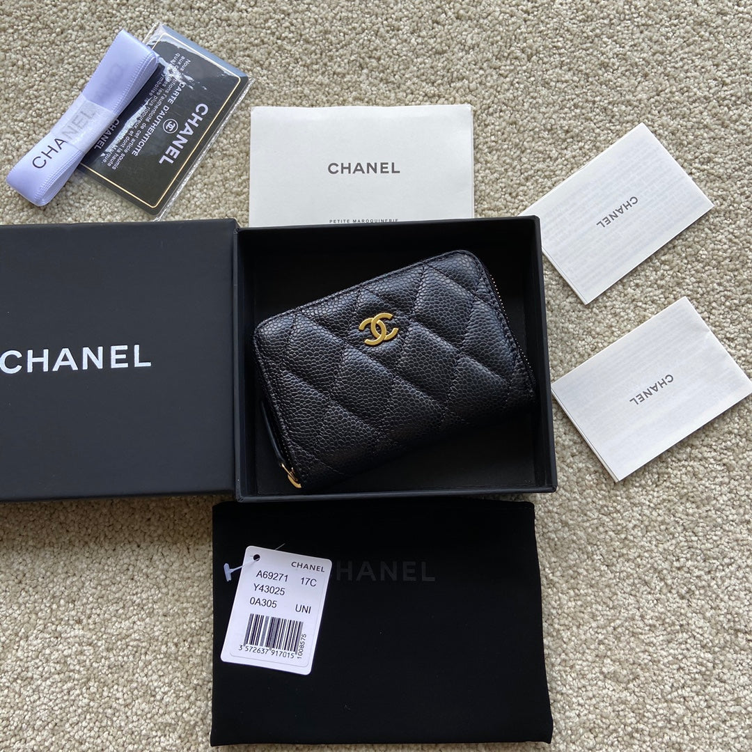 CC Classic Zipper Card Holder Black Caviar GHW 156535