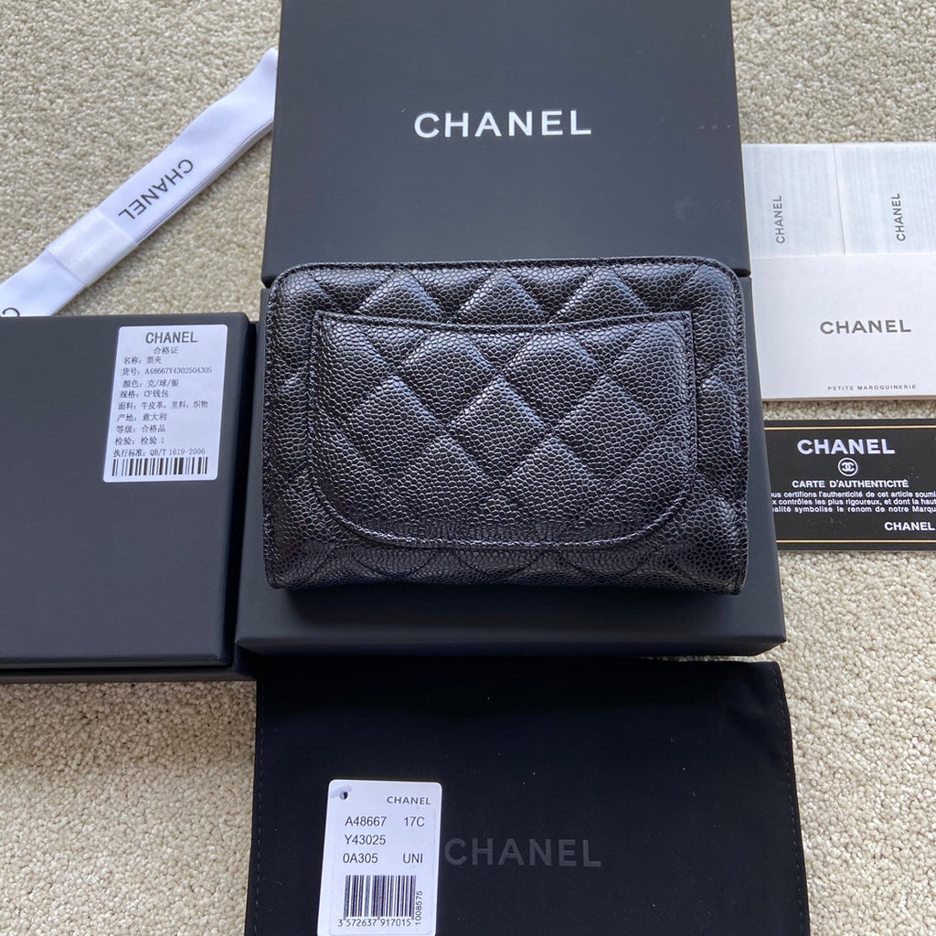 CC A48667 Zip Pocket Wallet Black Caviar Sliver Steel 229760