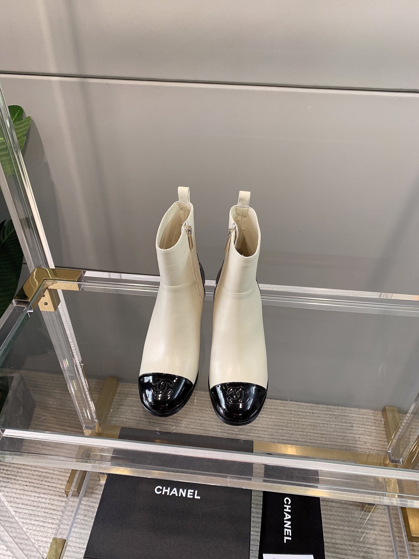 CC Block Heel Ankle Boots 60mm Black White Patent Leather Sheeepskin 464556
